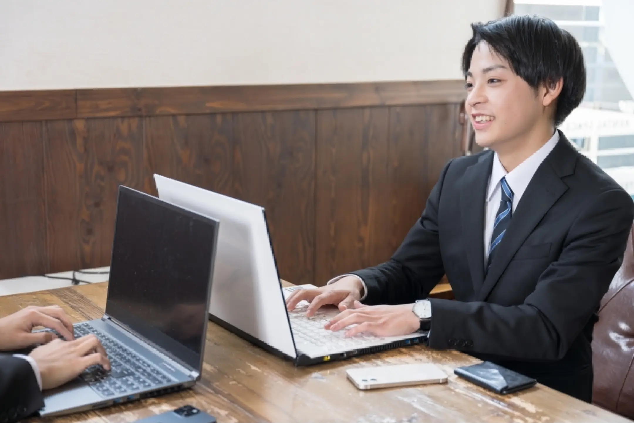 「調べる時間って無駄」と感じたことはありませんか？